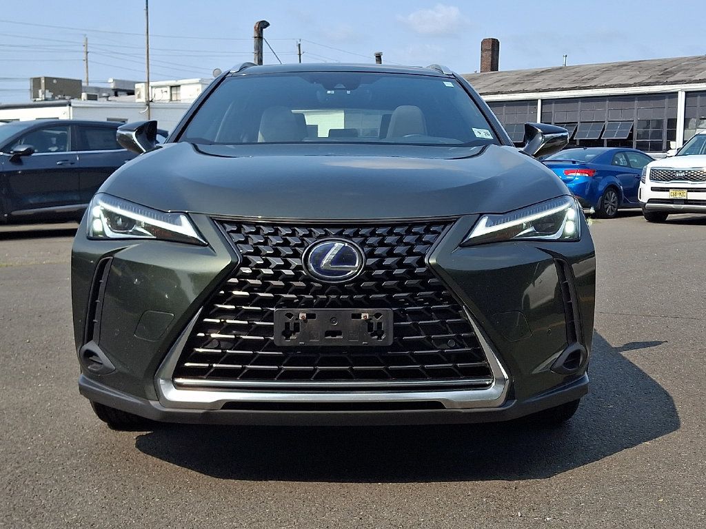 Used 2021 Lexus UX 250h w/ Premium Package AWD/4WD image 5
