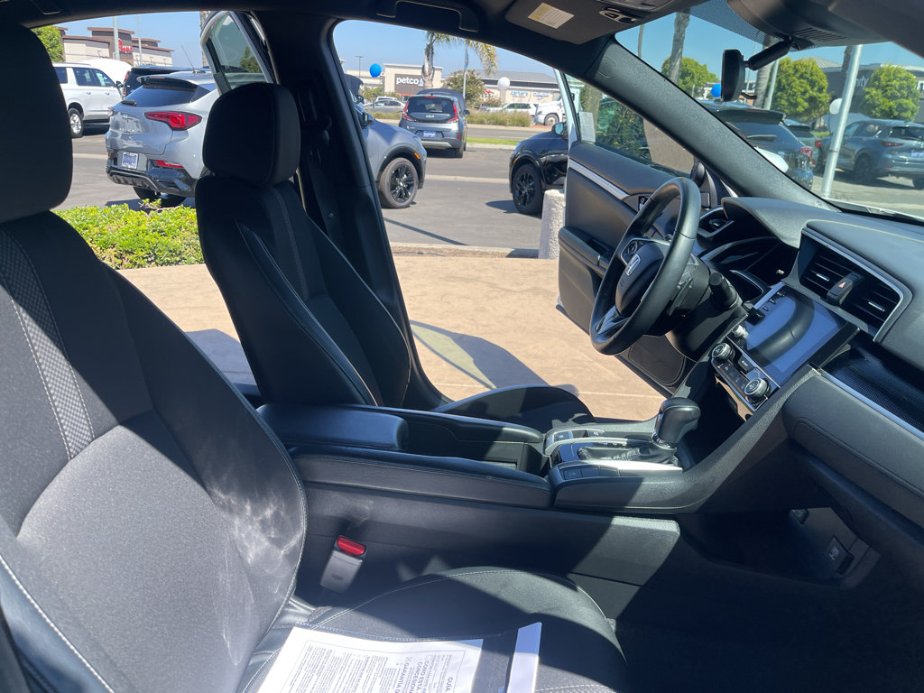 Used 2019 Honda Civic Sport image 11