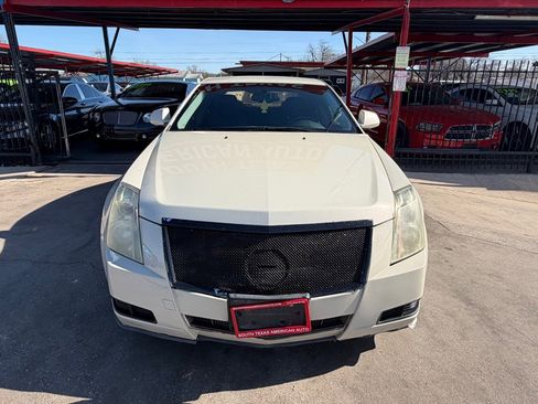 Used 2010 Cadillac CTS Sedan image 2