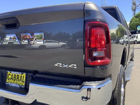 Used 2025 RAM 2500 Big Horn AWD/4WD image 44