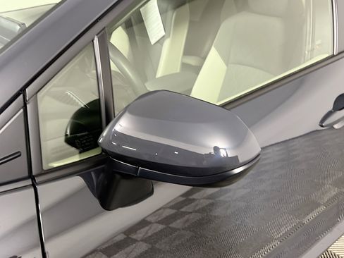 Used 2025 Toyota Corolla LE image 13