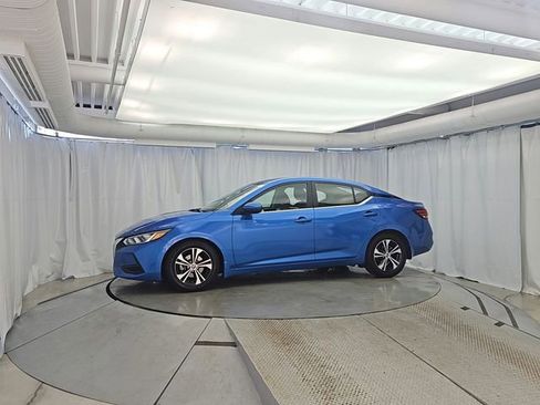 Used 2020 Nissan Sentra SV FWD image 3