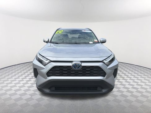 Certified 2022 Toyota RAV4 XLE w/ Convenience Package AWD/4WD image 2