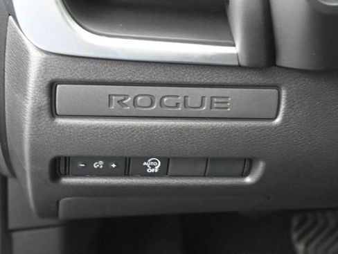 New 2026 Nissan Rogue S image 21