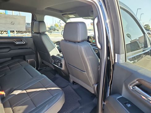 Used 2024 Chevrolet Silverado 1500 High Country w/ Midnight Edition AWD/4WD image 21