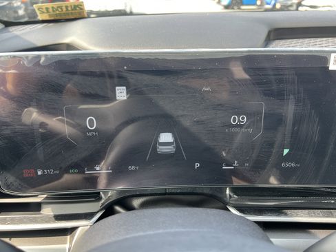 Certified 2026 Kia Carnival SX w/ SX Dark Edition Package image 28