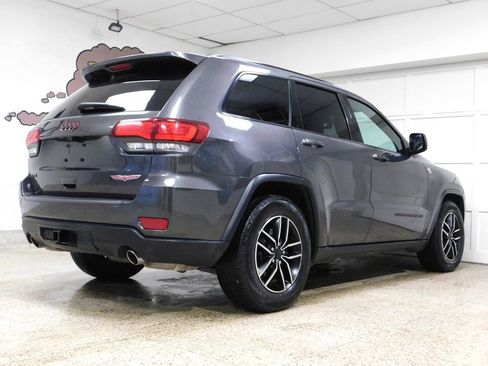 Used 2021 Jeep Grand Cherokee Trailhawk w/ Premium Lighting Group AWD/4WD image 6