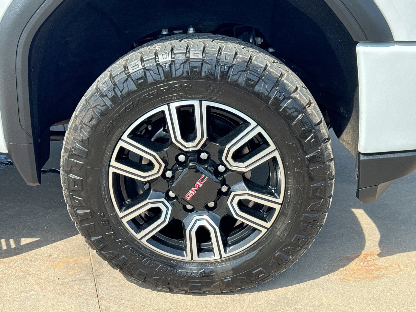 Used 2022 GMC Sierra 2500 AT4 w/ Gooseneck/5TH Wheel Package AWD/4WD image 10