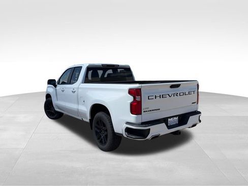 Used 2023 Chevrolet Silverado 1500 RST AWD/4WD image 4