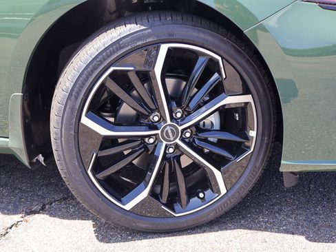 New 2026 Nissan Altima 2.5 SR FWD image 17