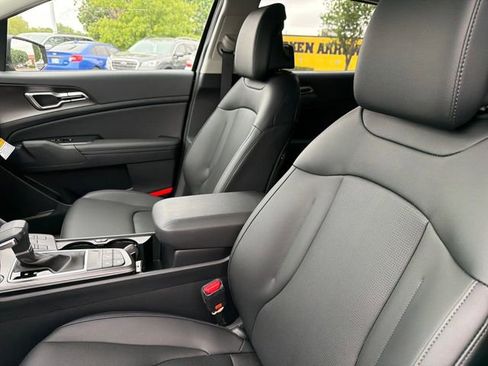 New 2026 Kia Sportage EX w/ EX Panorama Roof Package FWD image 20