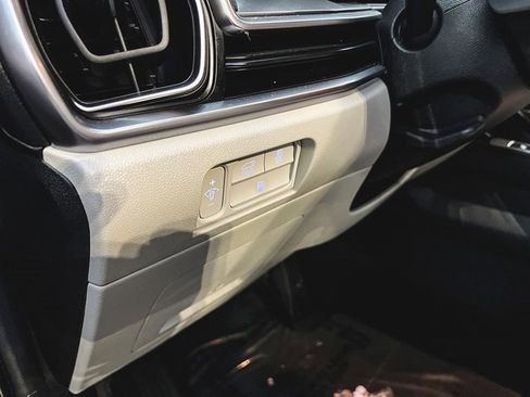 Used 2025 Kia Sorento EX image 13