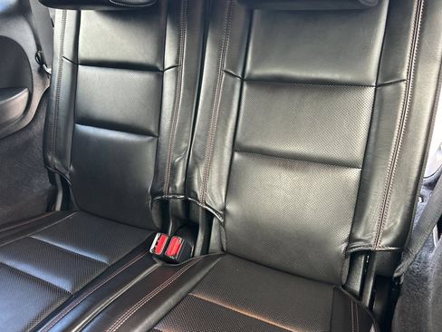 Used 2025 Dodge Durango GT AWD/4WD image 14