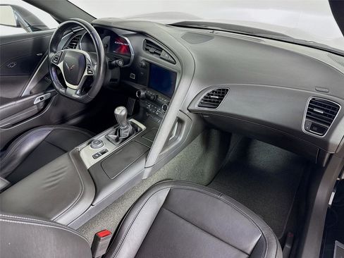 Used 2016 Chevrolet Corvette Stingray Coupe RWD image 26
