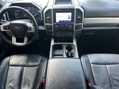 Certified 2021 Ford F350 Lariat image 3