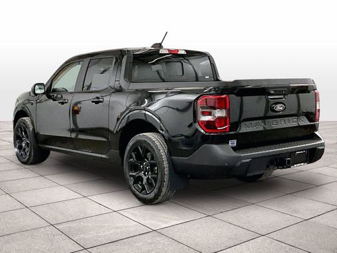 Used 2025 Ford Maverick Lariat w/ Black Appearance Package image 10