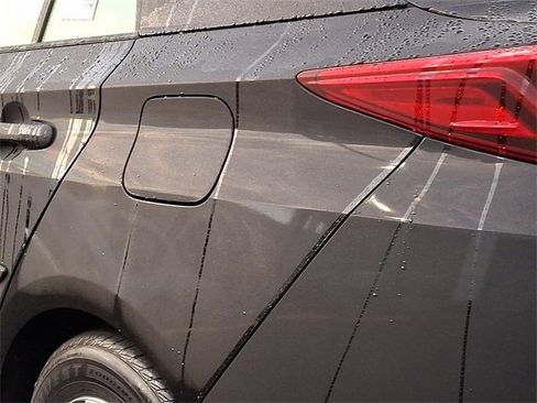 Certified 2020 Toyota Prius Prime LE w/ Carpet Mat Package image 9