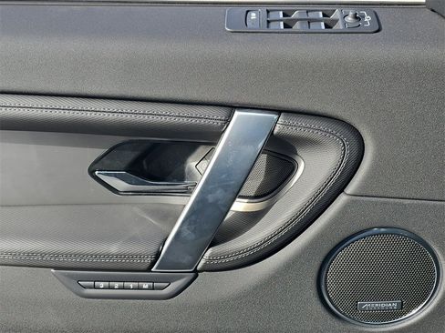 New 2026 Land Rover Discovery Sport Landmark image 28