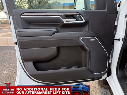 Used 2024 Chevrolet Silverado 3500 LTZ w/ LTZ Plus Package image 16