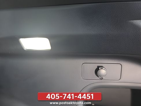 Used 2023 Toyota RAV4 SE AWD/4WD image 26