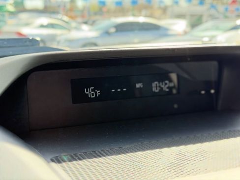 Used 2019 Subaru Ascent Premium AWD/4WD image 19