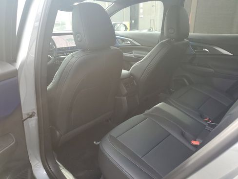 New 2026 Chevrolet Equinox EV LT image 14