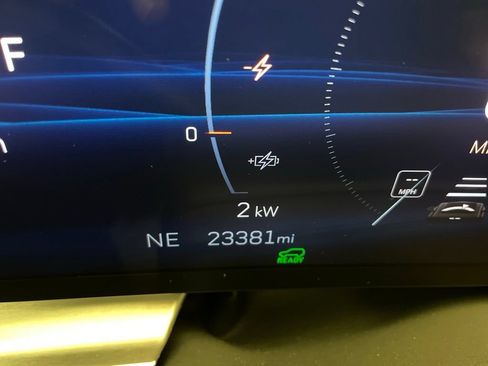 Used 2024 Cadillac Lyriq Luxury RWD image 12