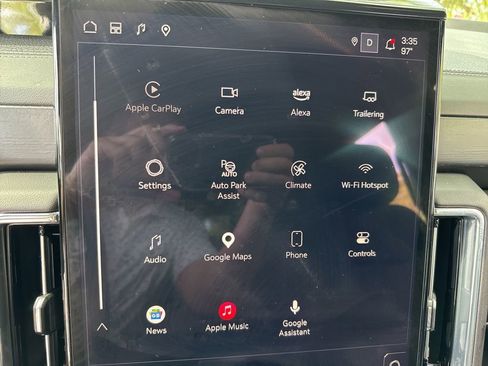 Used 2025 GMC Yukon Denali AWD/4WD image 41