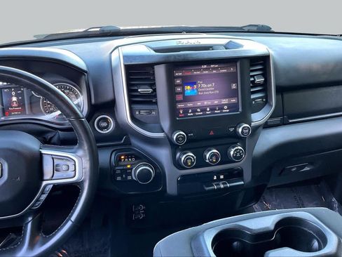 Used 2019 RAM 1500 Big Horn AWD/4WD image 6