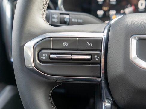 New 2026 GMC Canyon Elevation w/ Convenience Package image 19