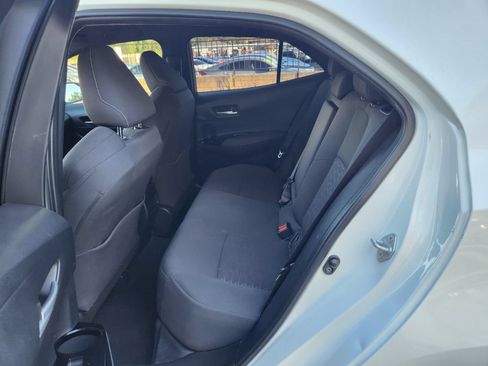 Used 2020 Toyota Corolla SE w/ Carpet Mat Package FWD image 10