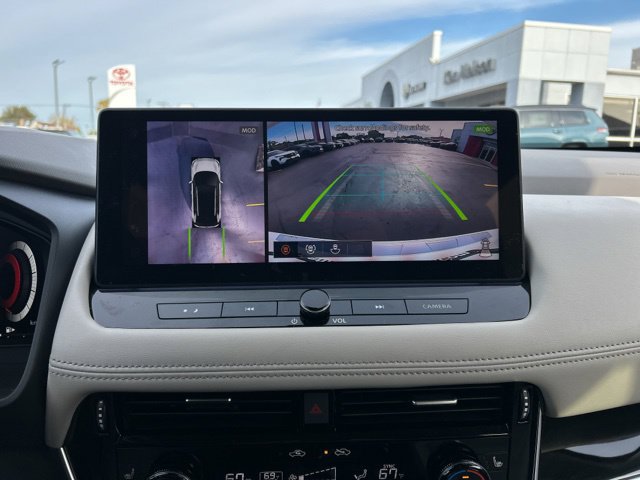 Used 2025 Nissan Rogue SL w/ Tech Package AWD/4WD image 48