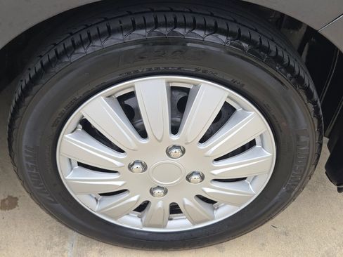 Used 2024 Mitsubishi Mirage ES FWD image 30