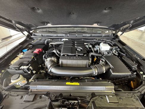 Used 2026 Nissan Frontier PRO-4X AWD/4WD image 33