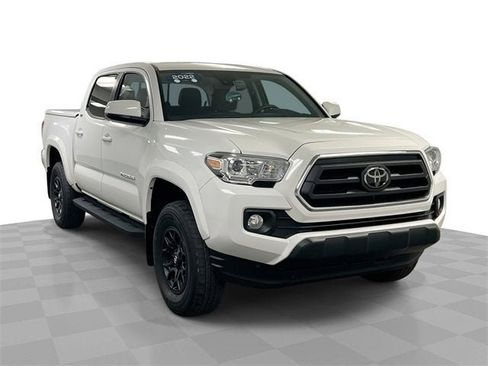 Used 2022 Toyota Tacoma SR5 image 1