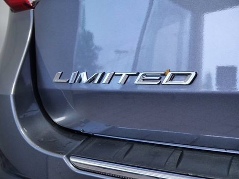 Certified 2023 Ford Explorer Limited w/ Limited Technology Package AWD/4WD image 7