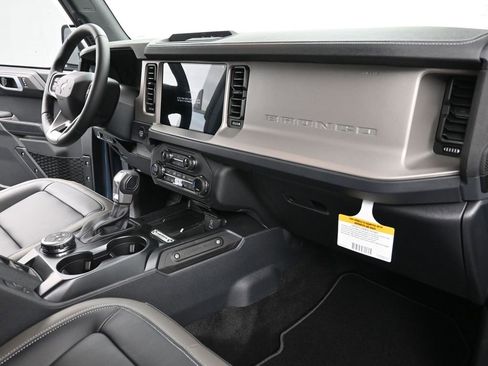 New 2025 Ford Bronco Outer Banks image 24