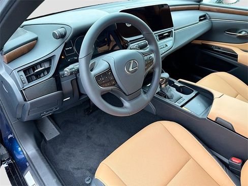New 2025 Lexus ES 350 w/ Premium Package image 26