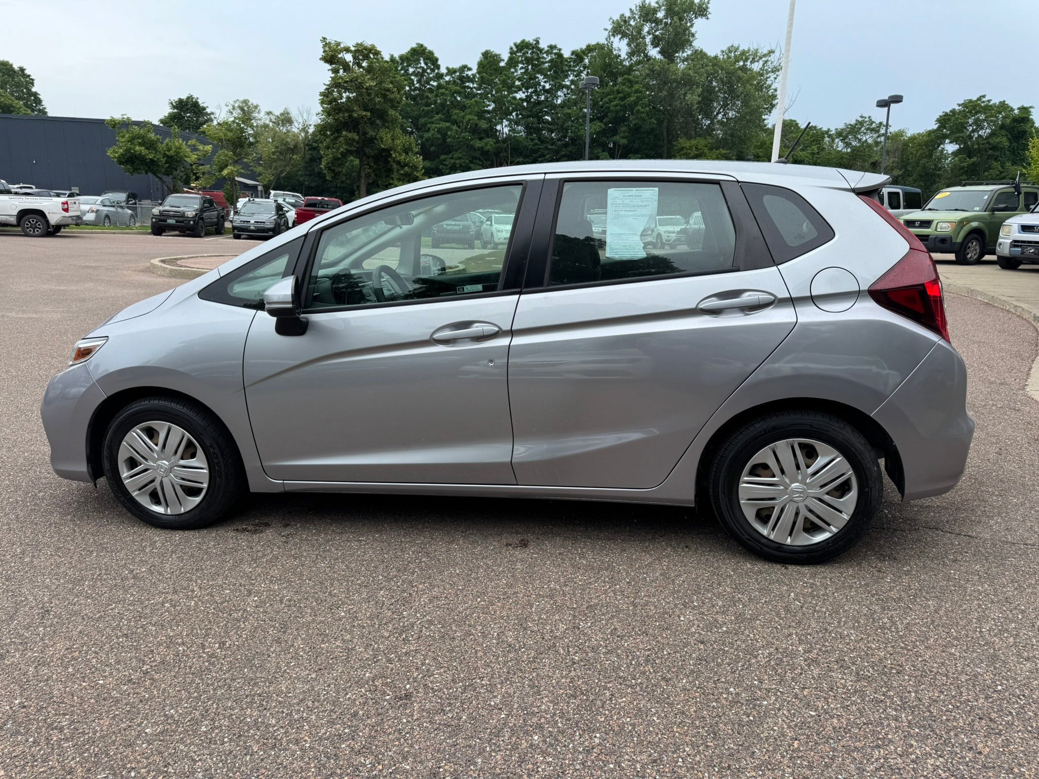 Used 2020 Honda Fit LX image 3