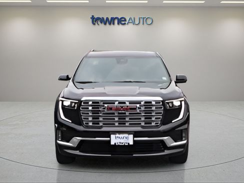 Used 2024 GMC Acadia Denali AWD/4WD image 11