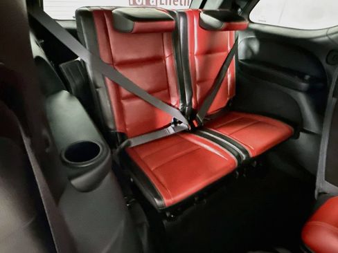 Used 2022 Dodge Durango R/T RWD image 34