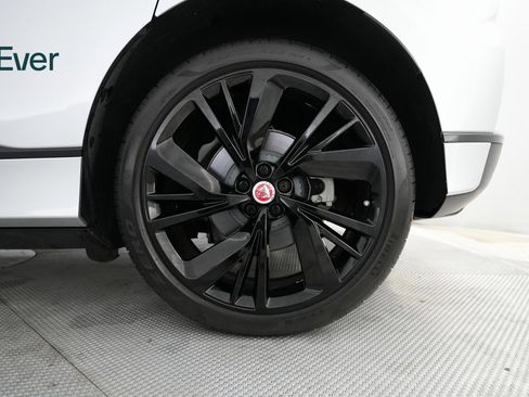 Used 2022 Jaguar I-PACE HSE image 17