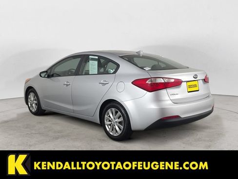 Used 2016 Kia Forte LX w/ LX Popular Plus Package FWD image 7