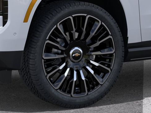 New 2026 Chevrolet Tahoe High Country AWD/4WD image 33