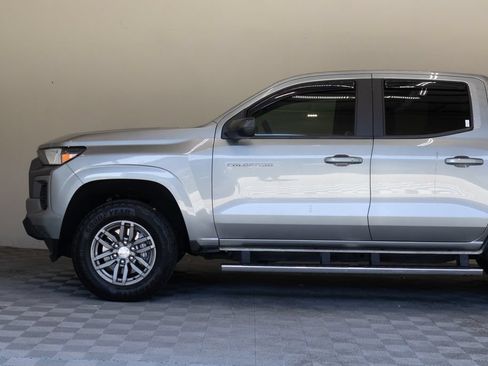 Used 2024 Chevrolet Colorado LT w/ LT Convenience Package II RWD image 8