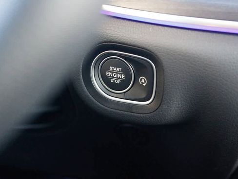 New 2026 Mercedes-Benz GLS 580 GLS 580 image 36