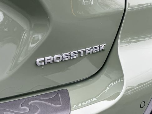 Certified 2024 Subaru Crosstrek 2.5i Limited w/ Crosstrek Mirror Package image 18