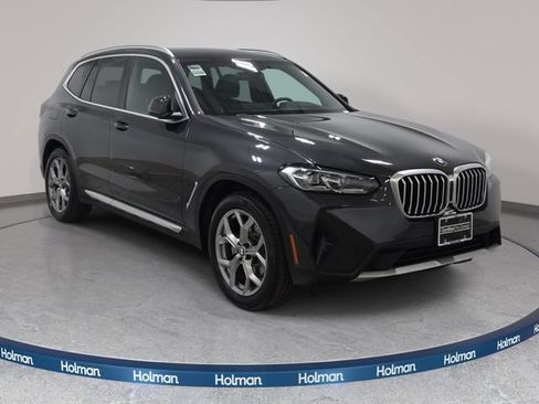 Used 2024 BMW X3 xDrive30i w/ Premium Package AWD/4WD image 3