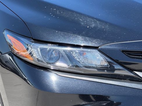 Used 2024 Toyota Camry SE FWD image 11