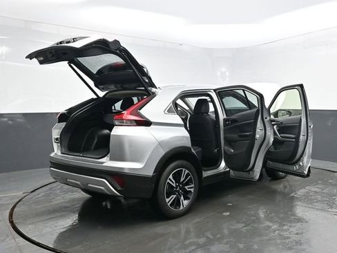 Used 2024 Mitsubishi Eclipse Cross SE image 40